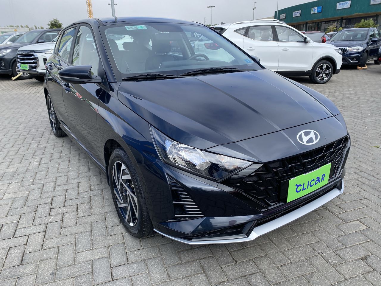 HYUNDAI - 1