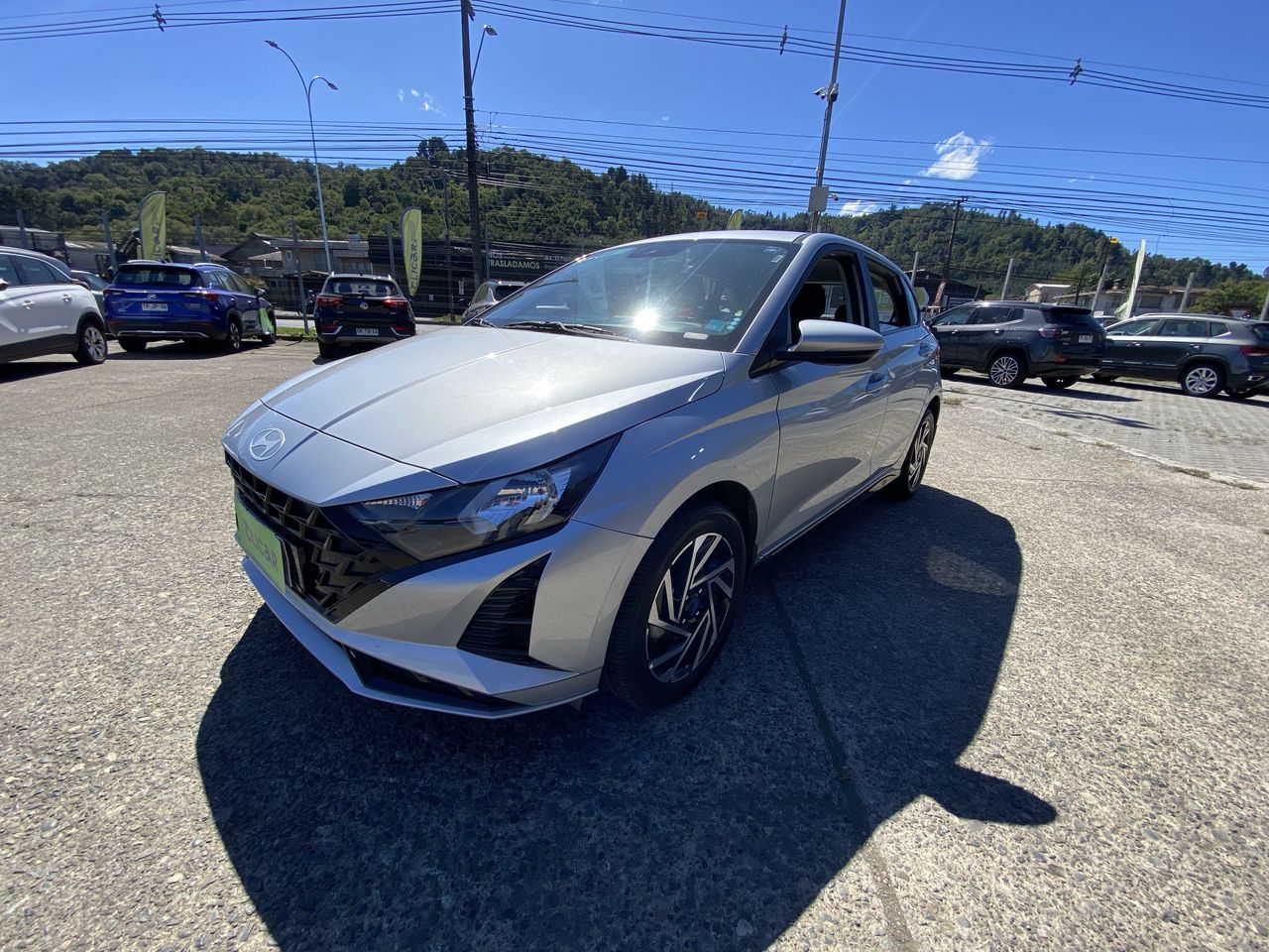 HYUNDAI - 3