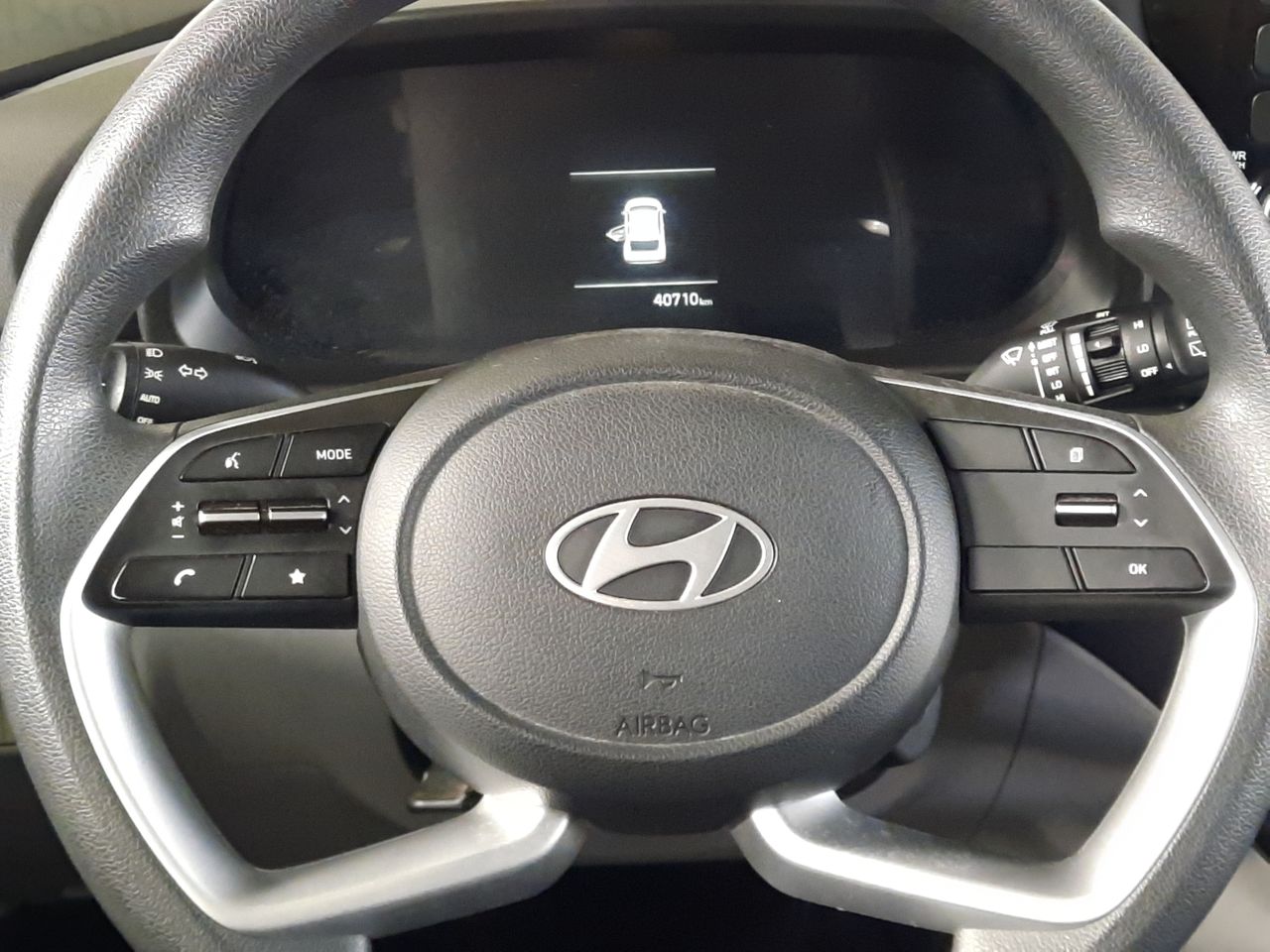 HYUNDAI - 26