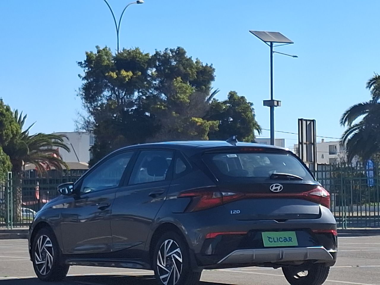 HYUNDAI - 5