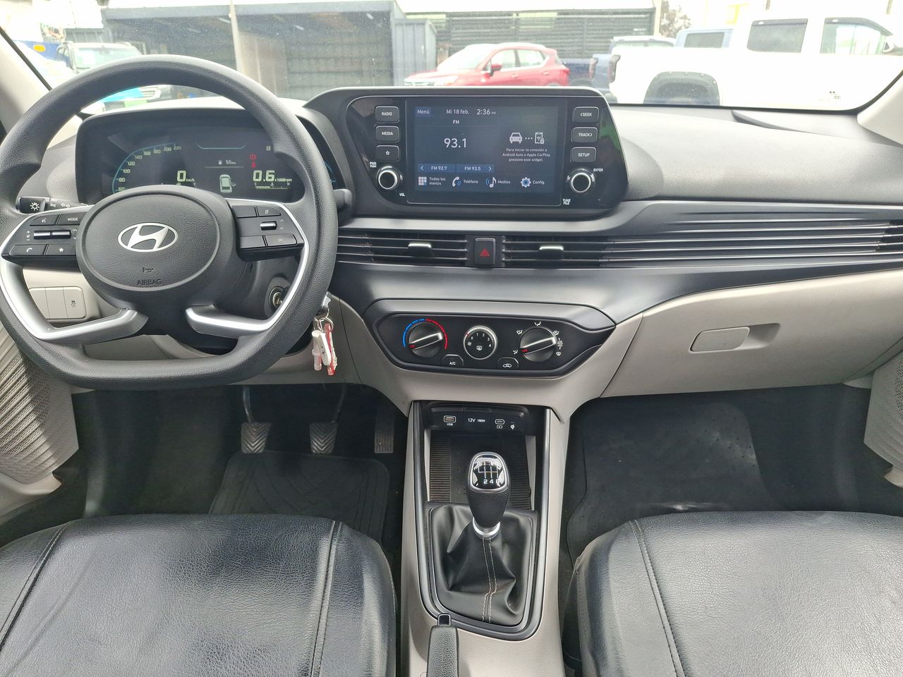 HYUNDAI - 9