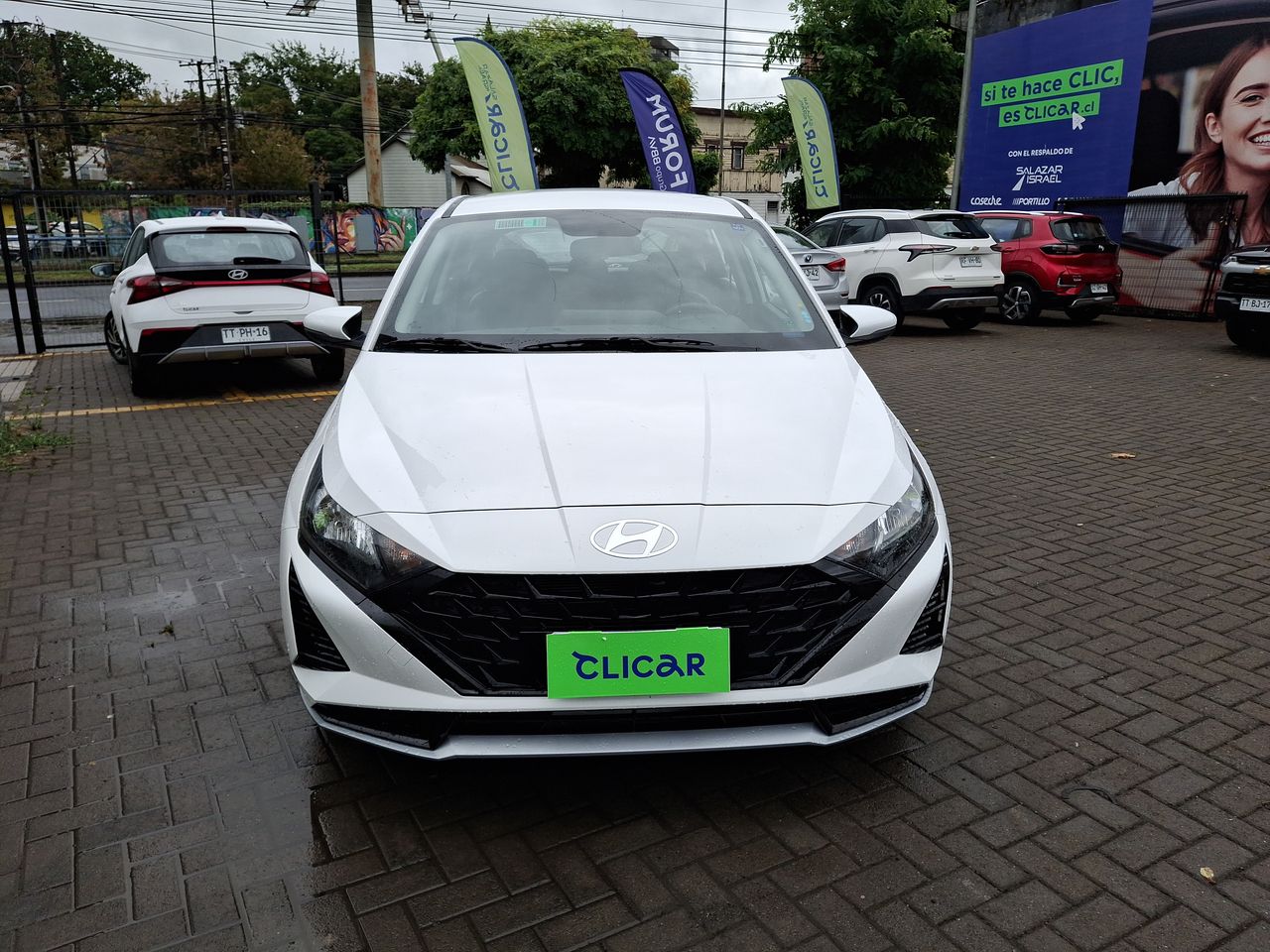 HYUNDAI - 2