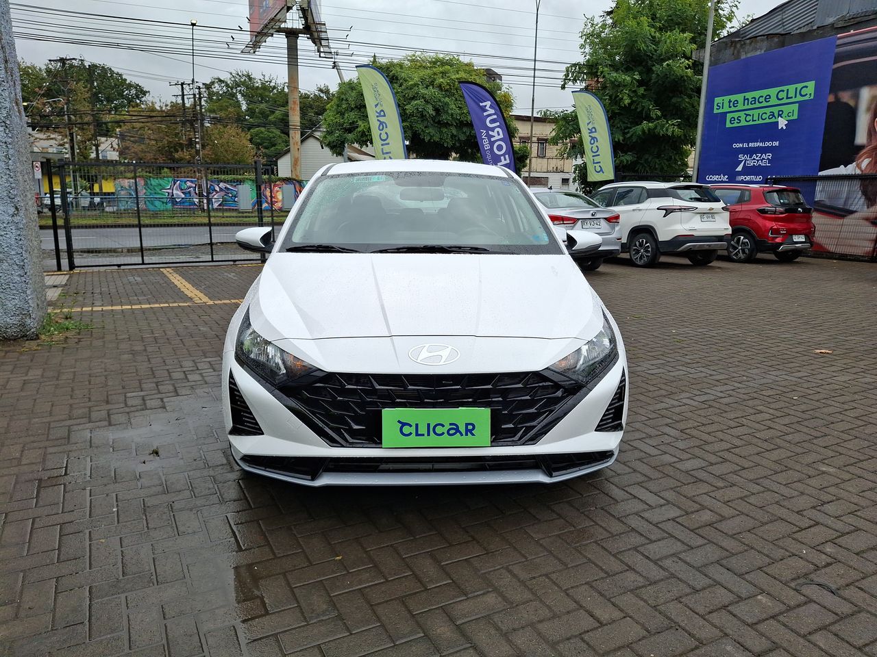 HYUNDAI - 2