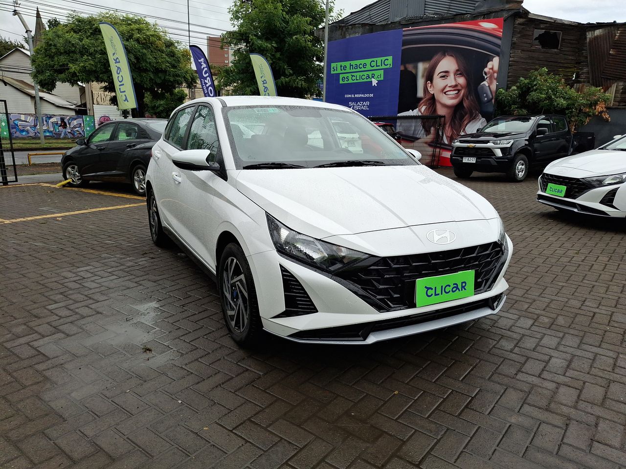 HYUNDAI - 4