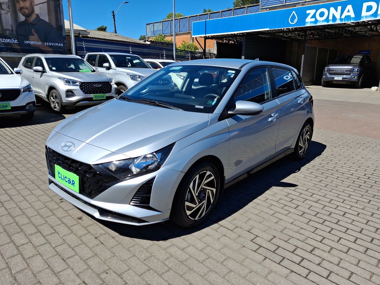 HYUNDAI - 3