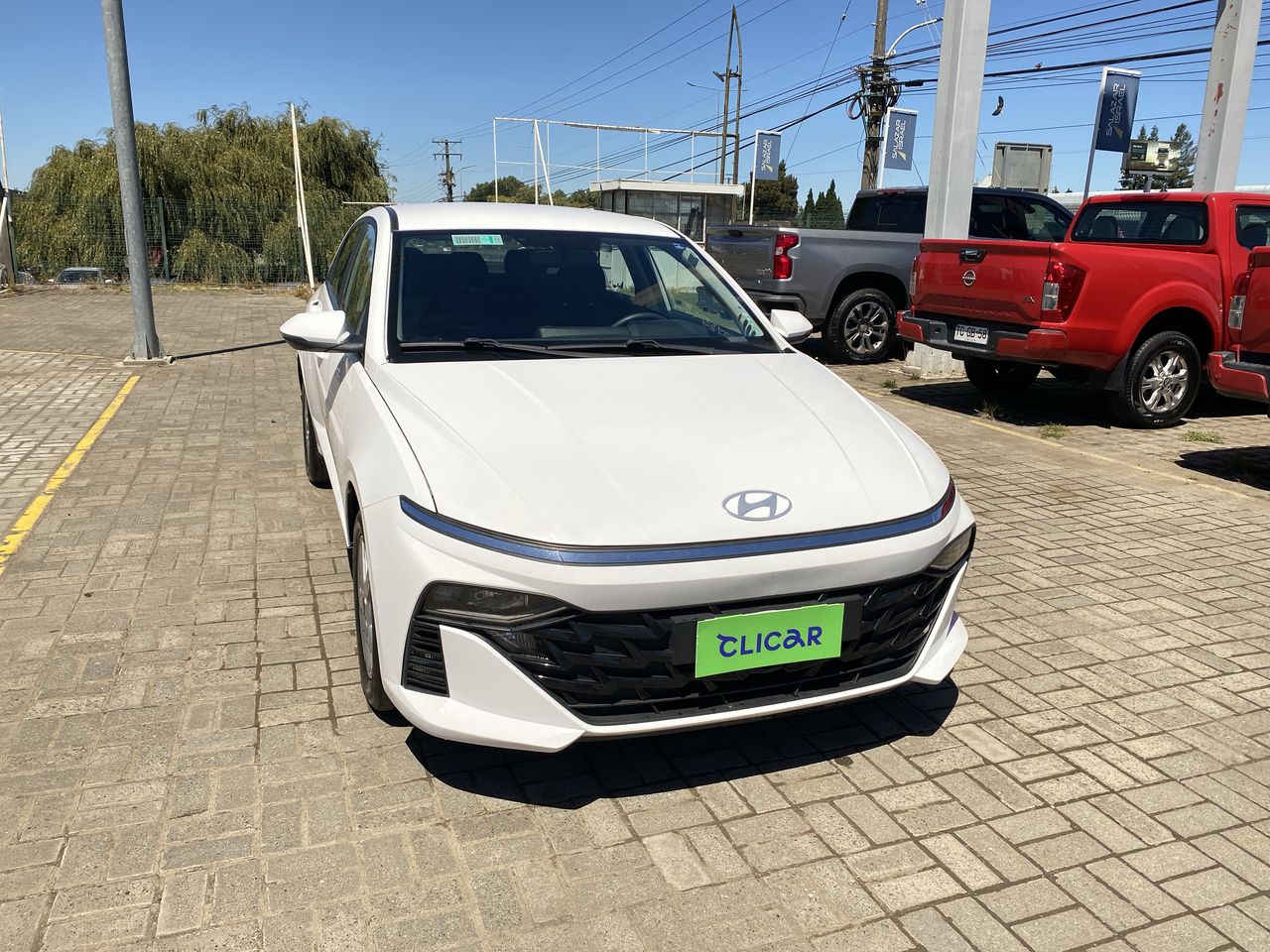 HYUNDAI - 2