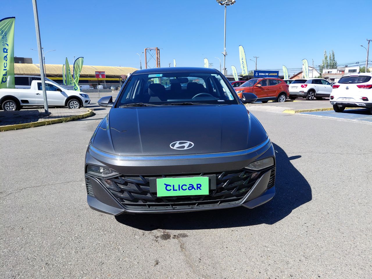 HYUNDAI - 2