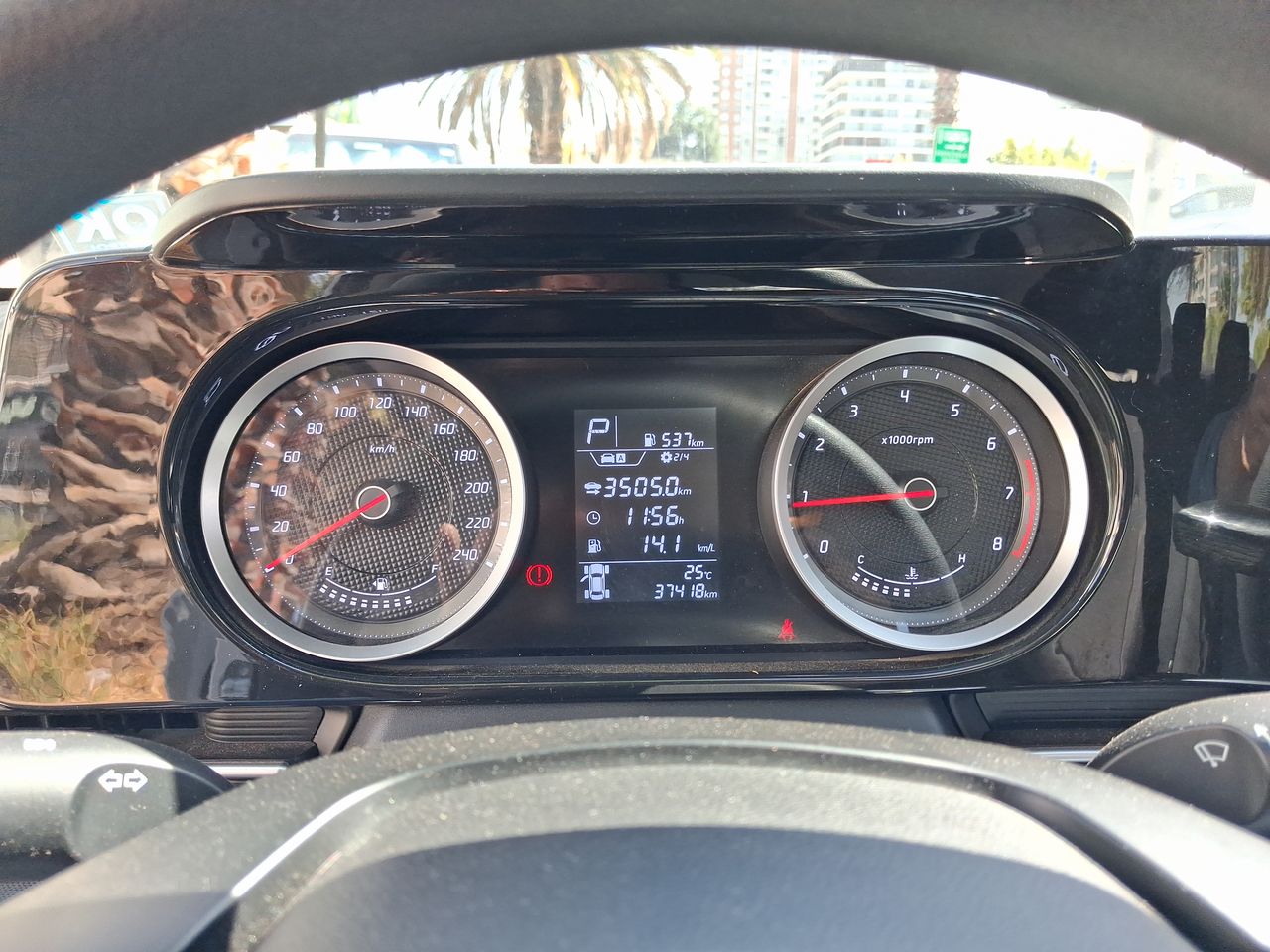 HYUNDAI - 17