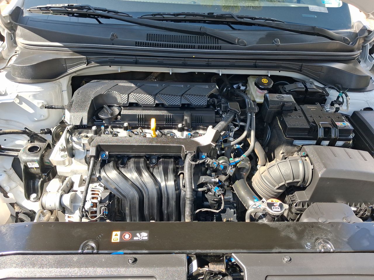 HYUNDAI - 8