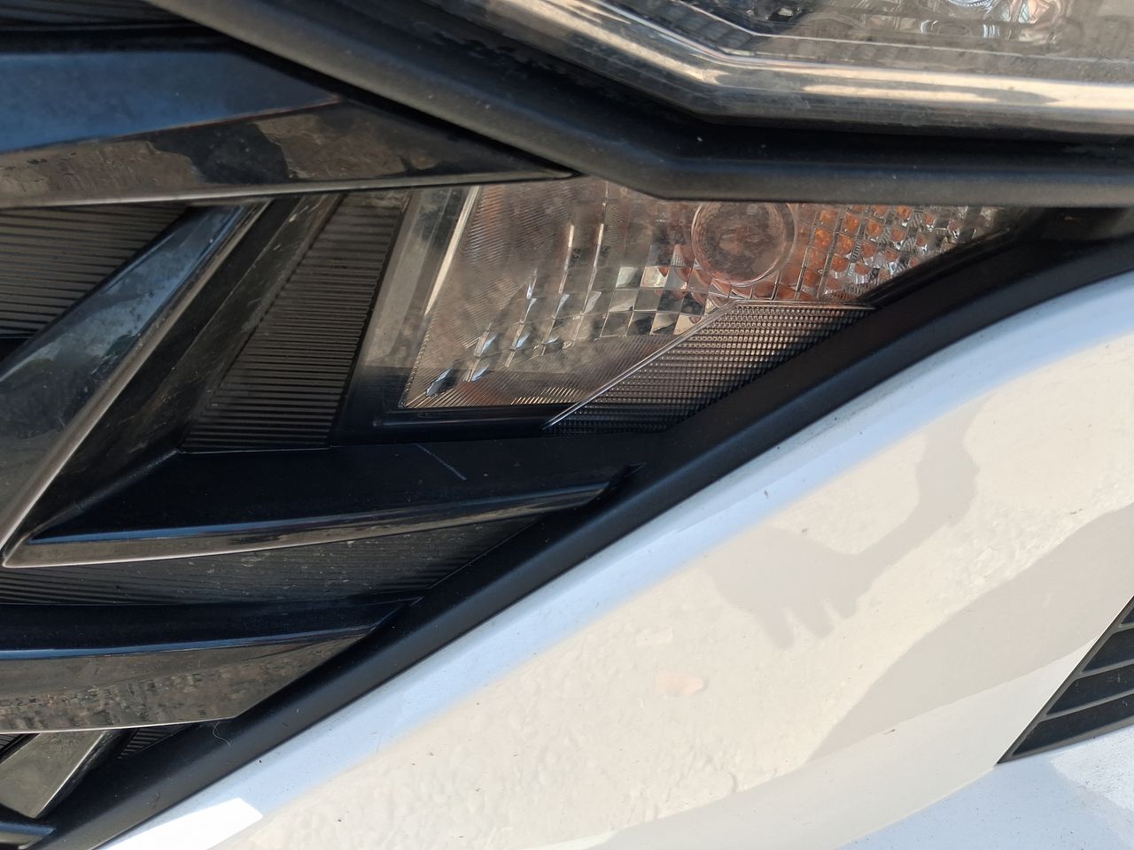 HYUNDAI - 10