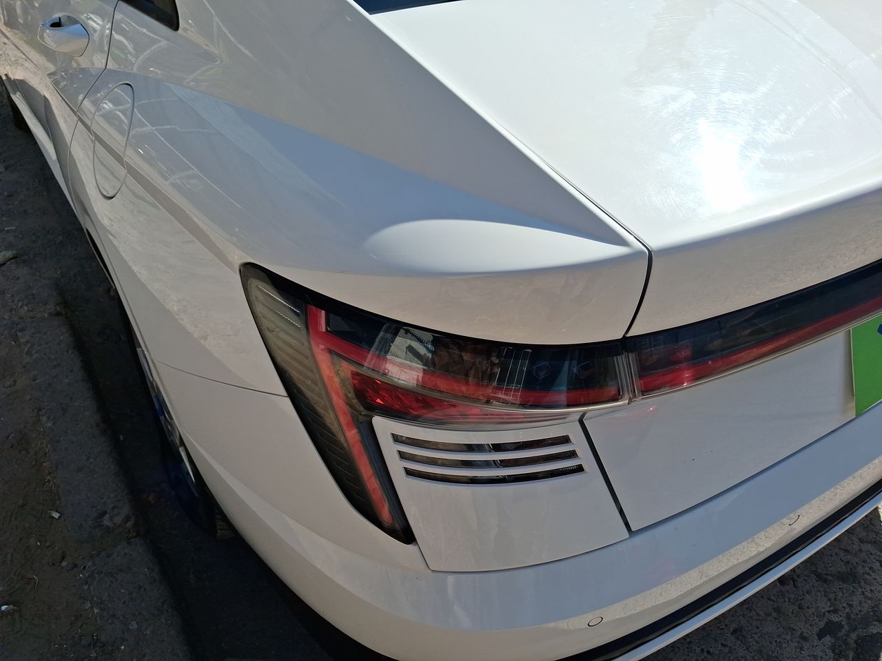 HYUNDAI - 11