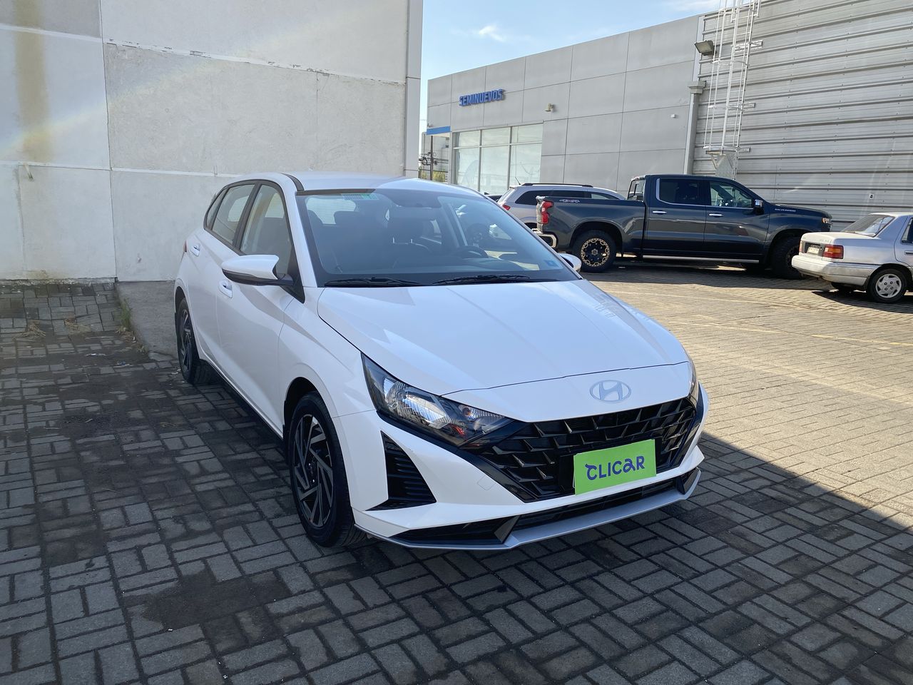 HYUNDAI - 1