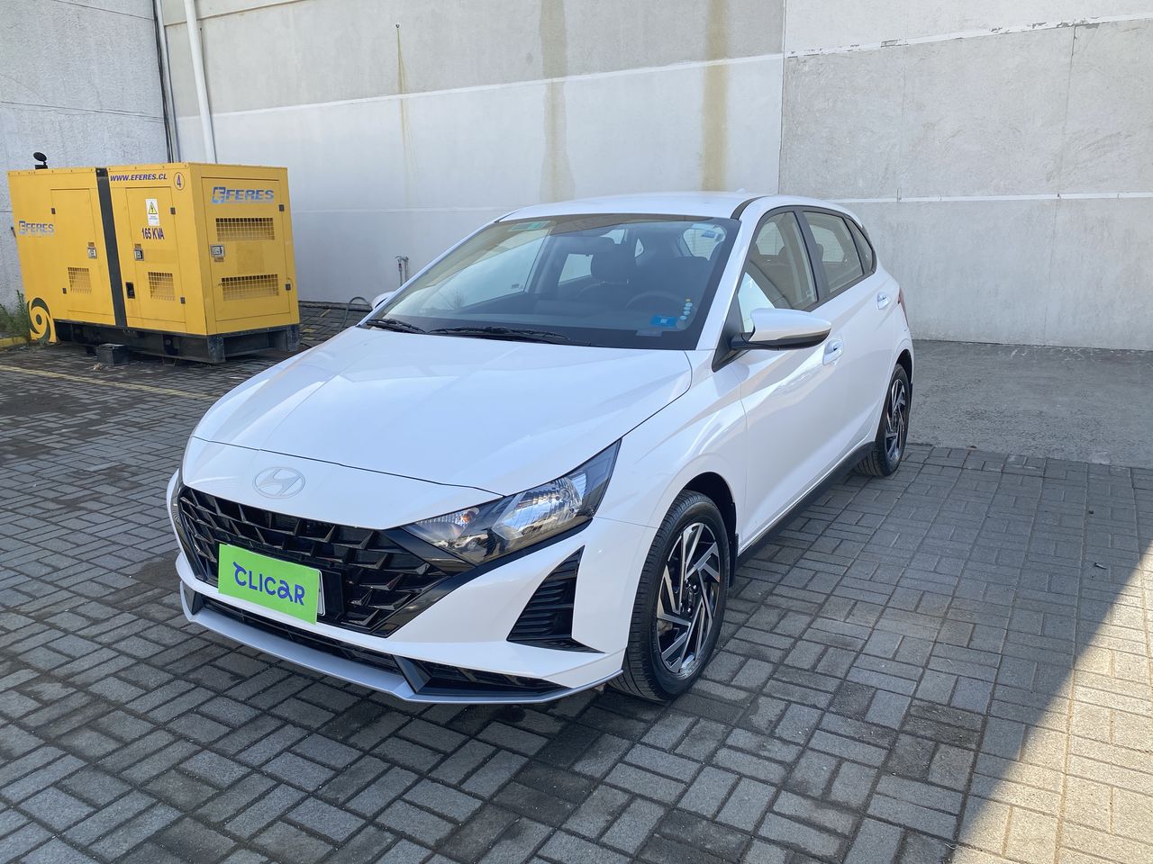 HYUNDAI - 3
