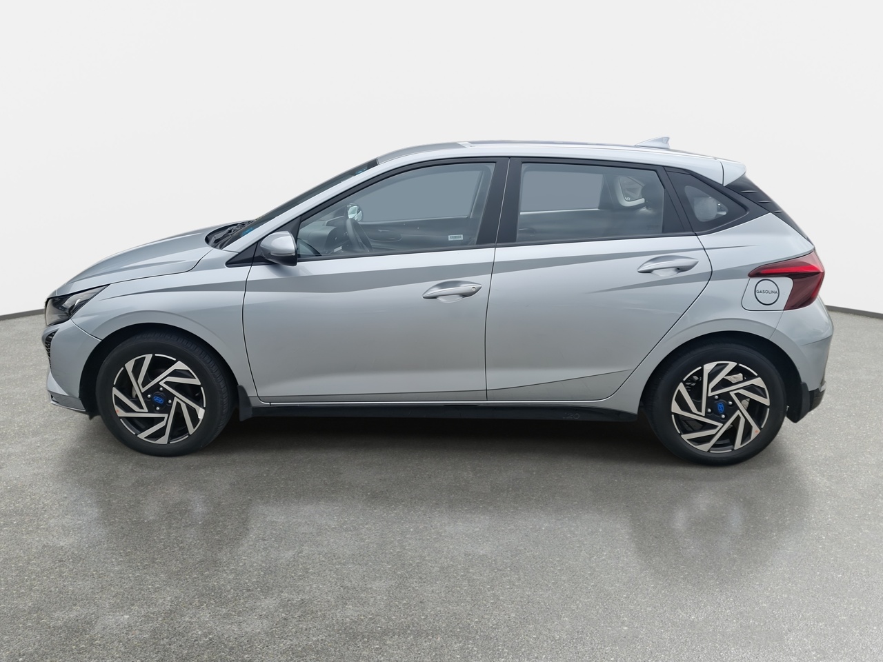HYUNDAI - 4