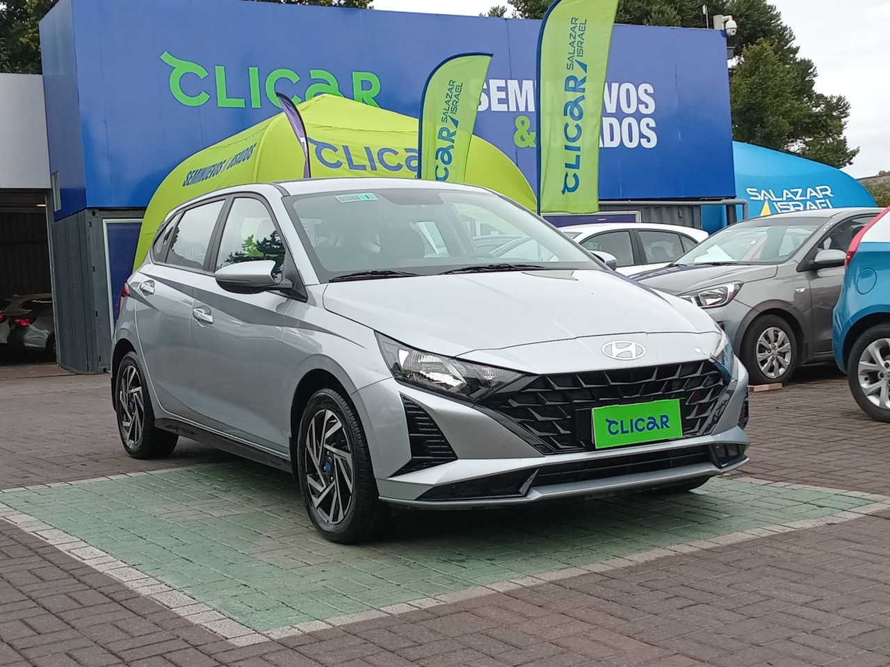 HYUNDAI - 1