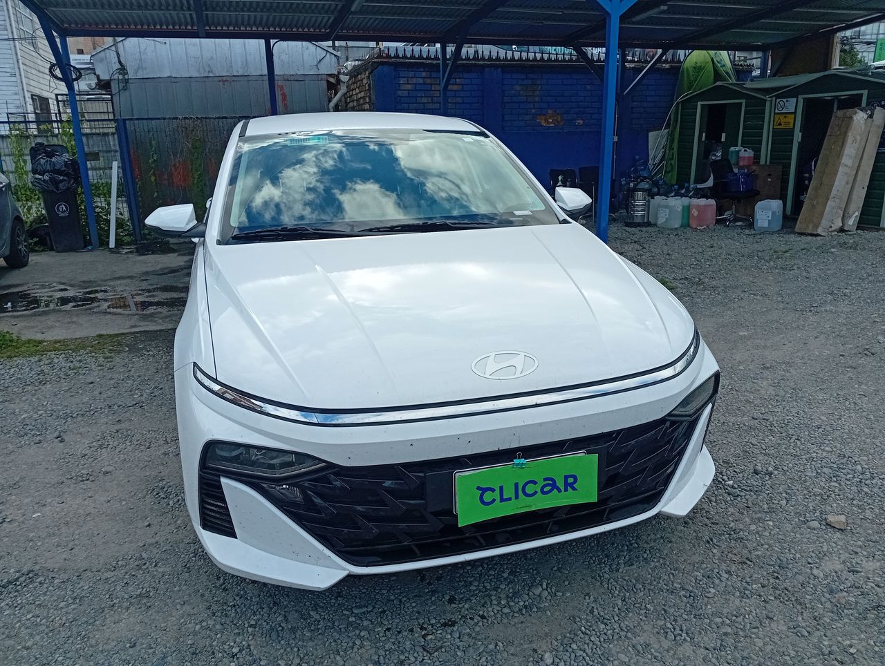 HYUNDAI - 2