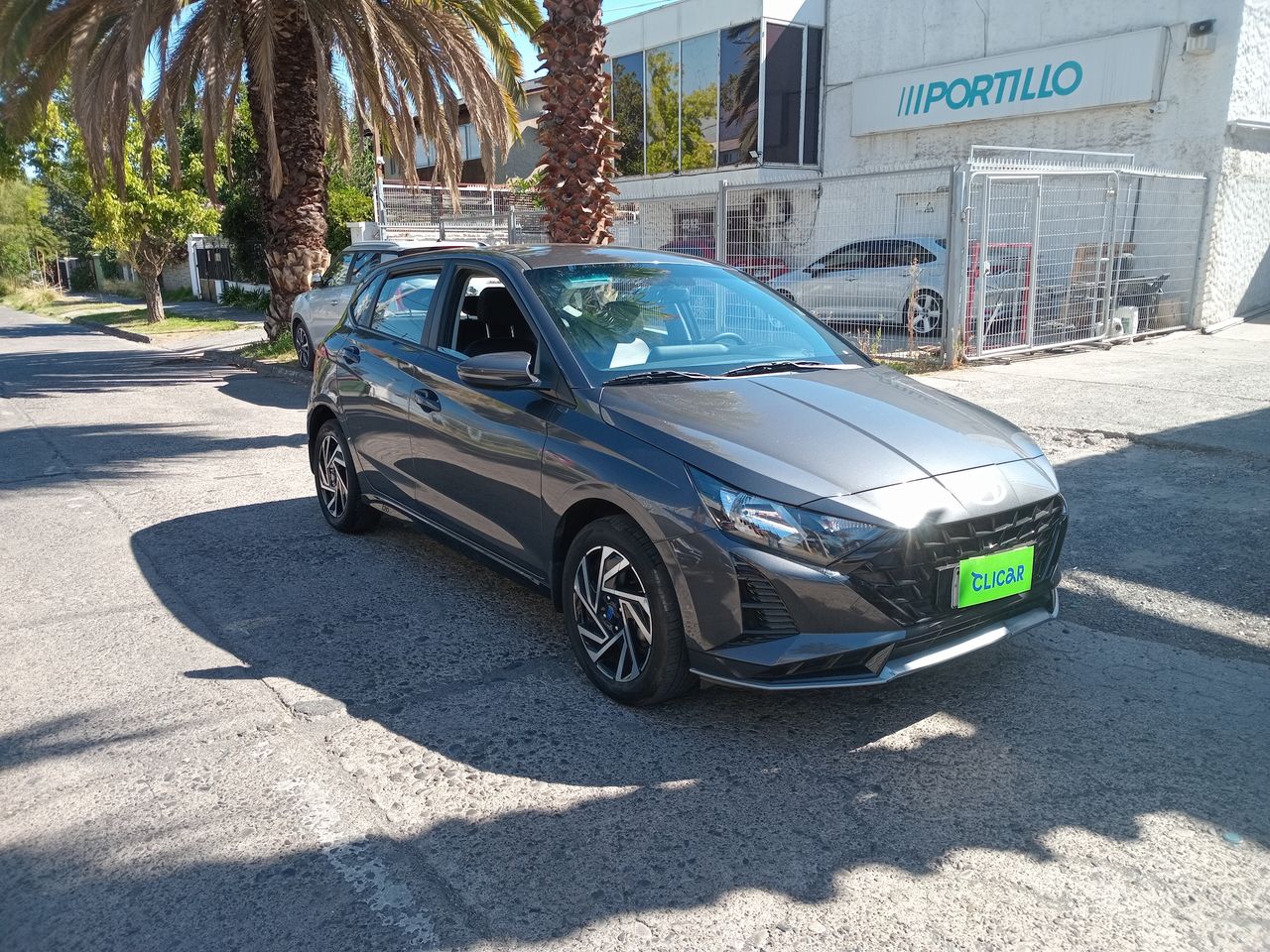 HYUNDAI - 1