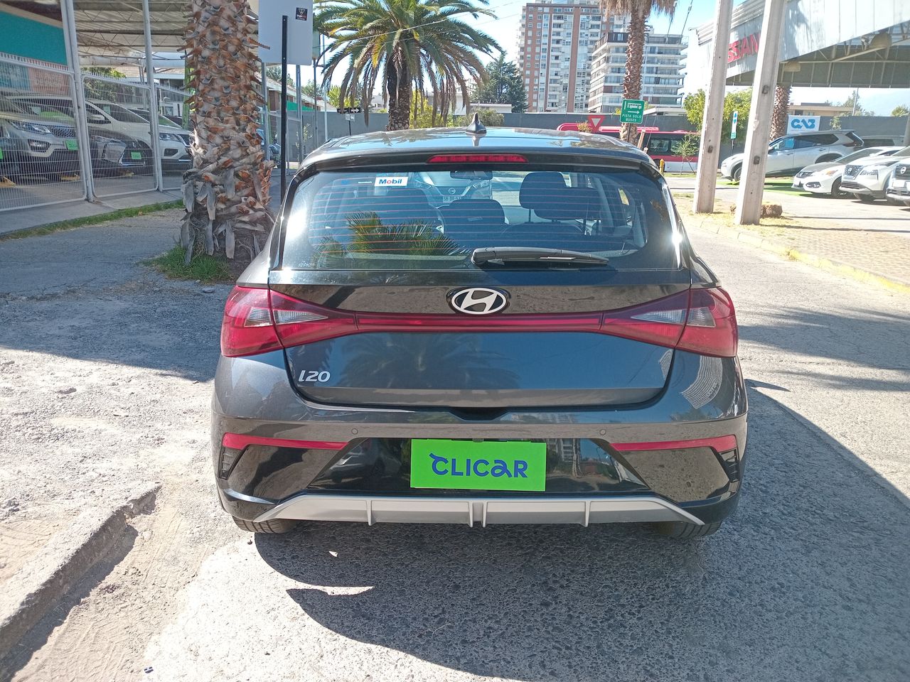 HYUNDAI - 6