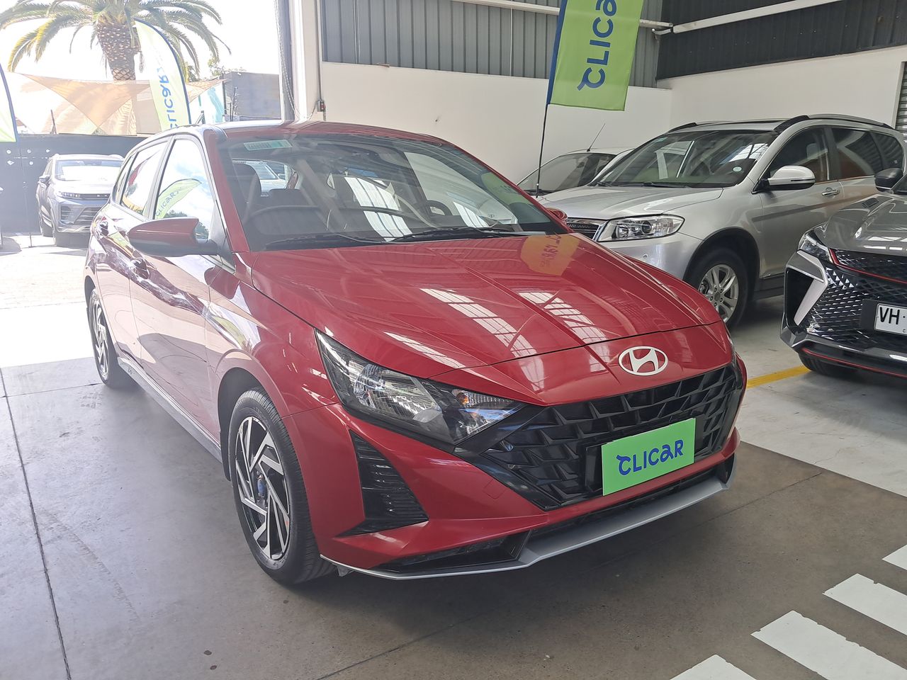 HYUNDAI - 1