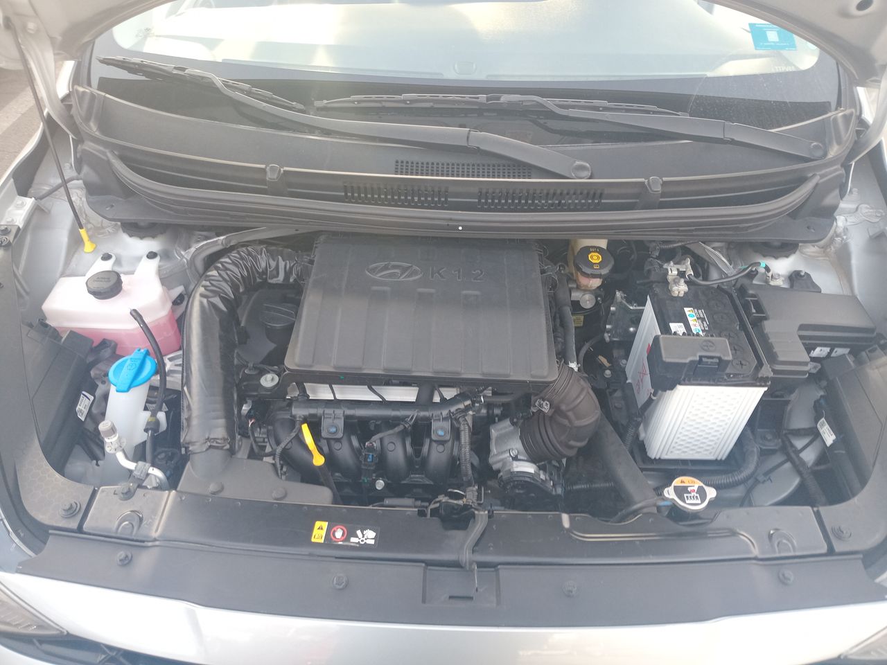 HYUNDAI - 8