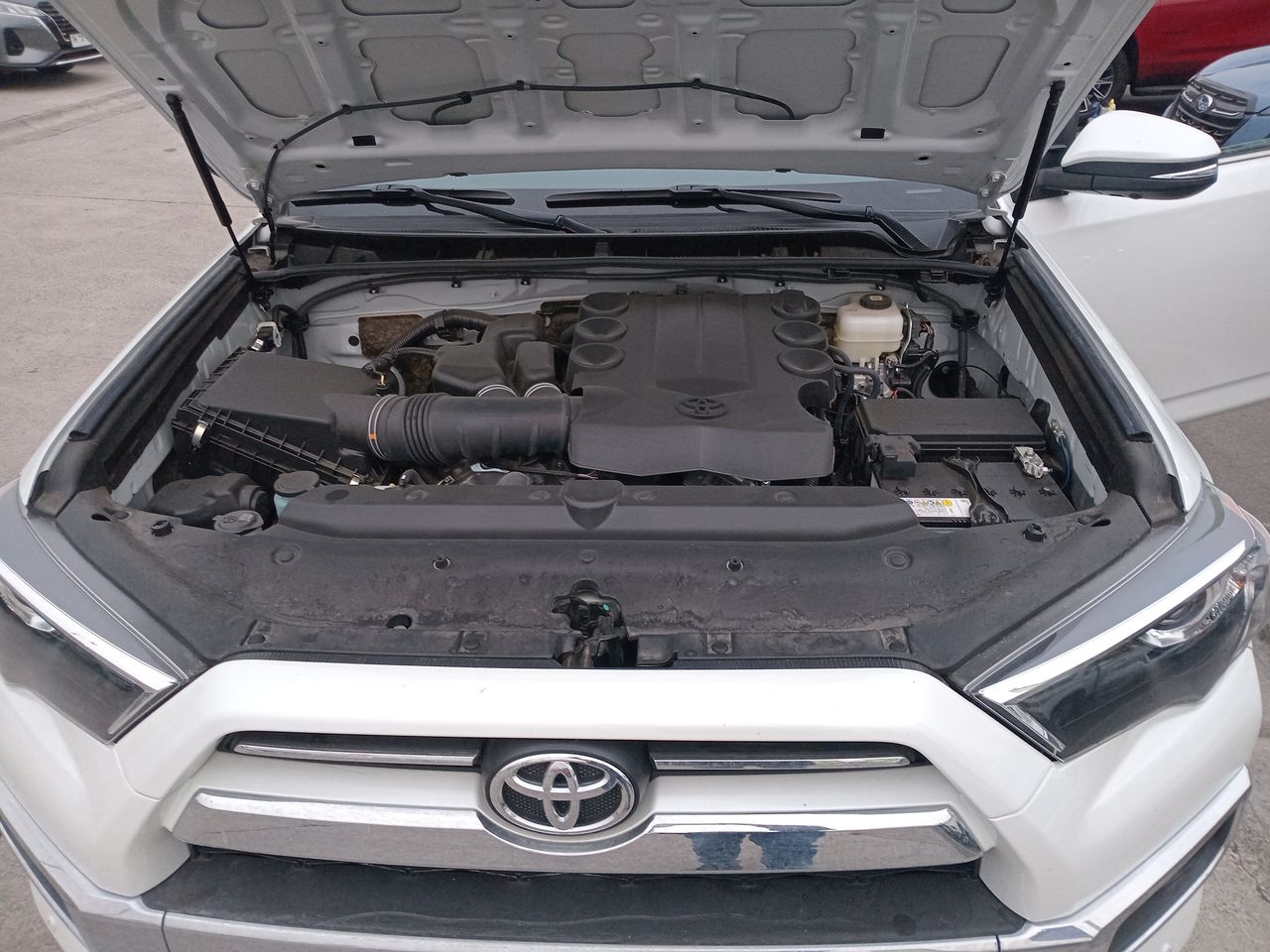 TOYOTA - 8