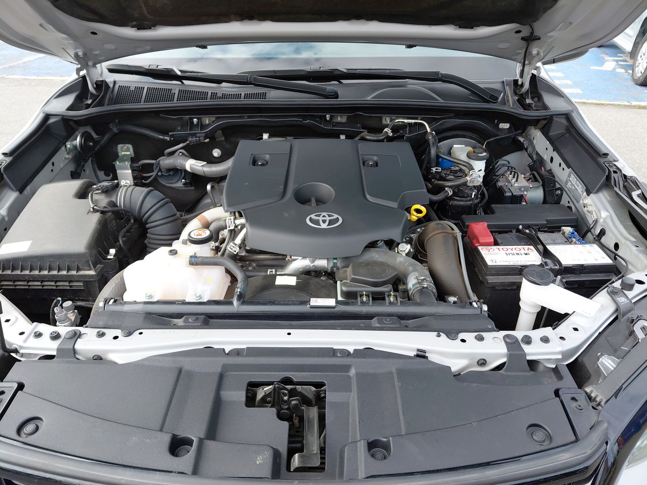 TOYOTA - 8