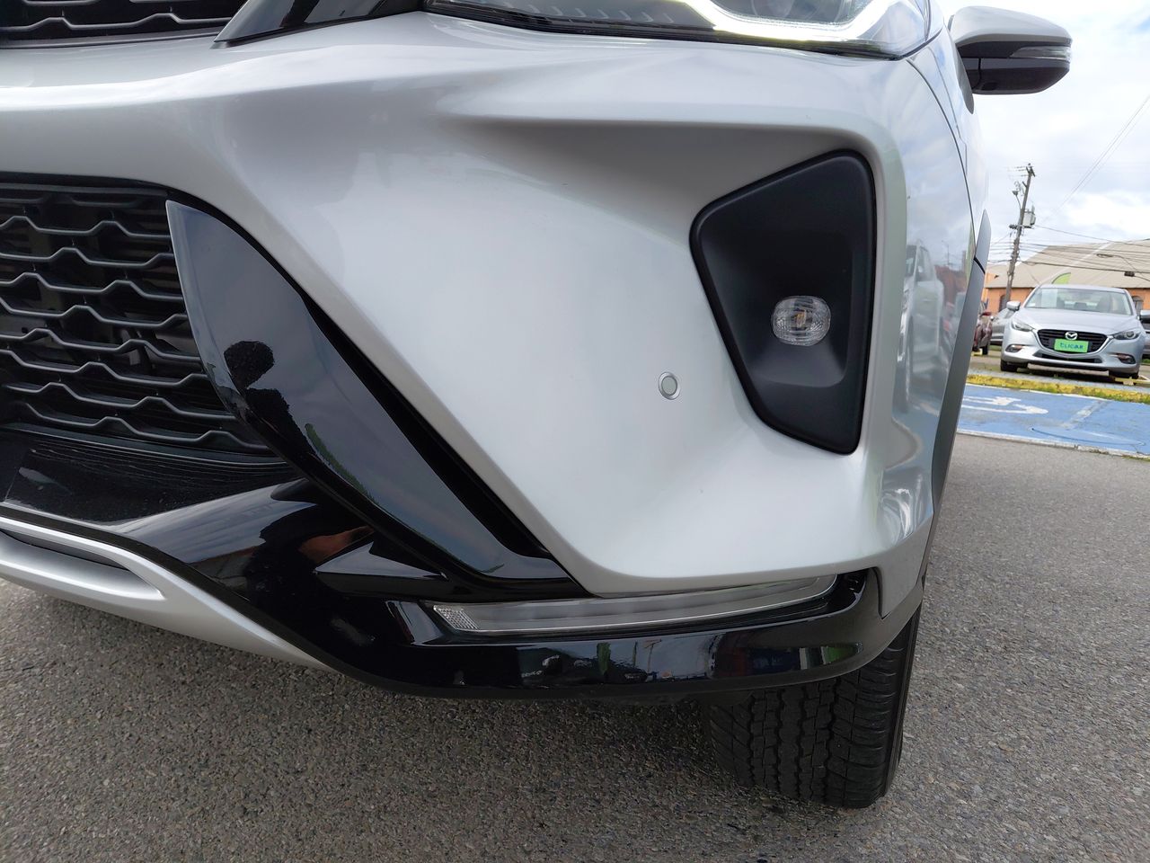 TOYOTA - 10
