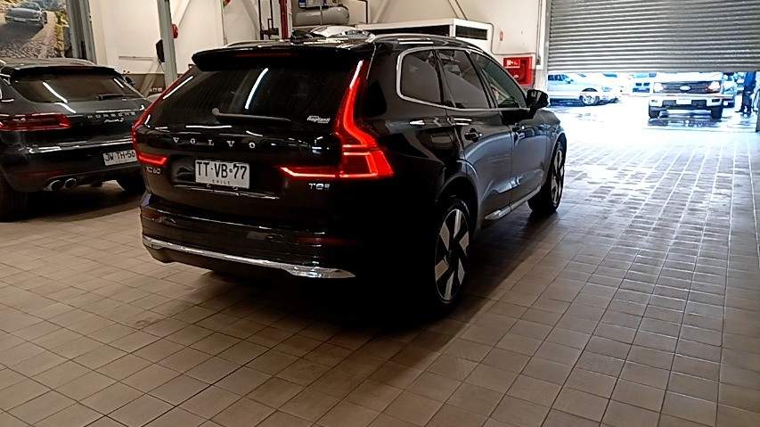 VOLVO - 4