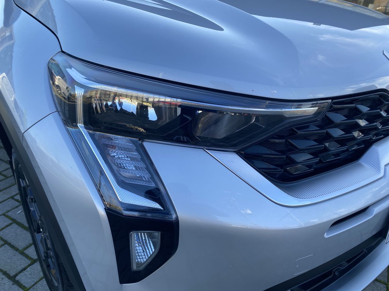 KIA - 10