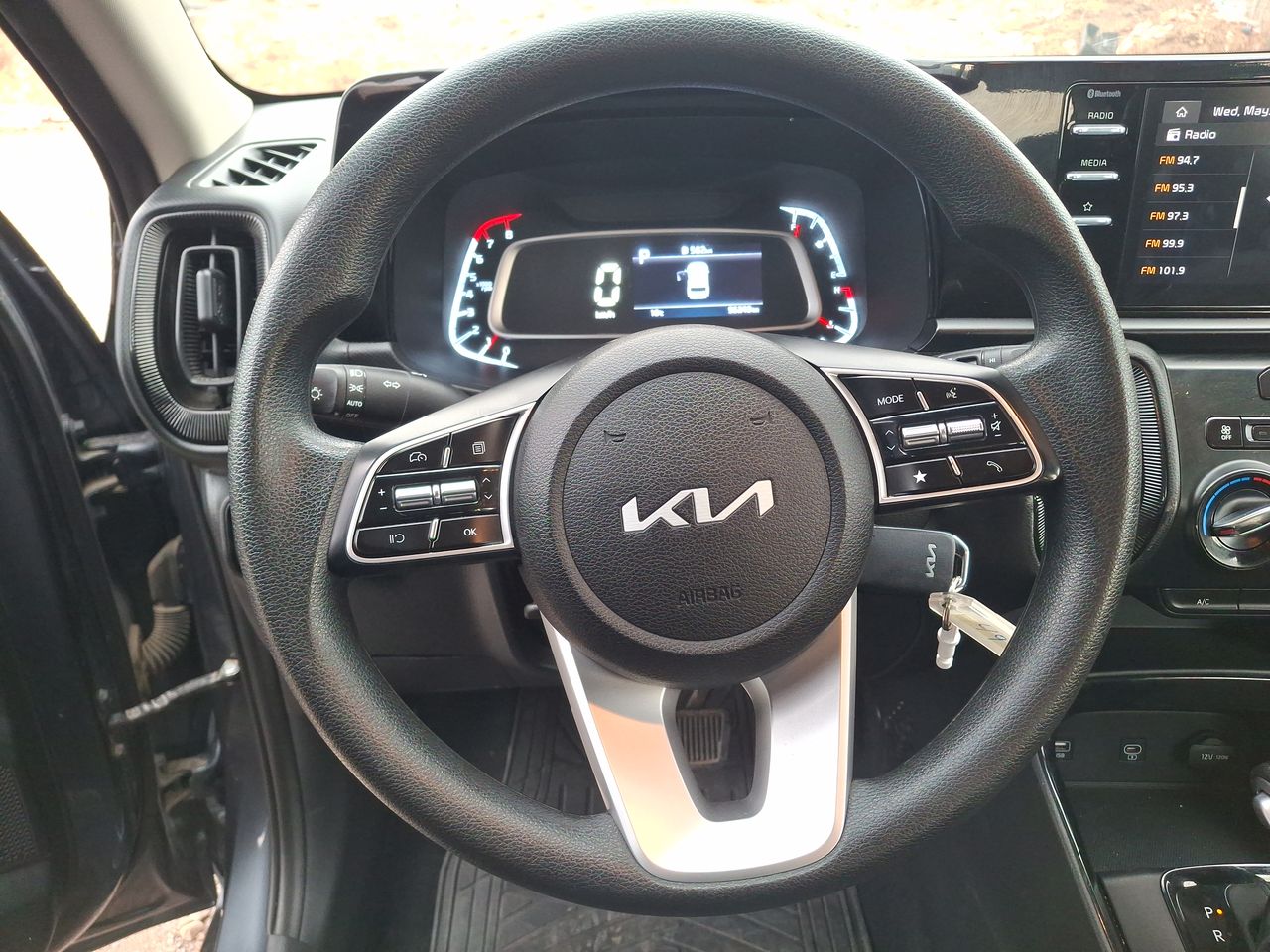 KIA - 24