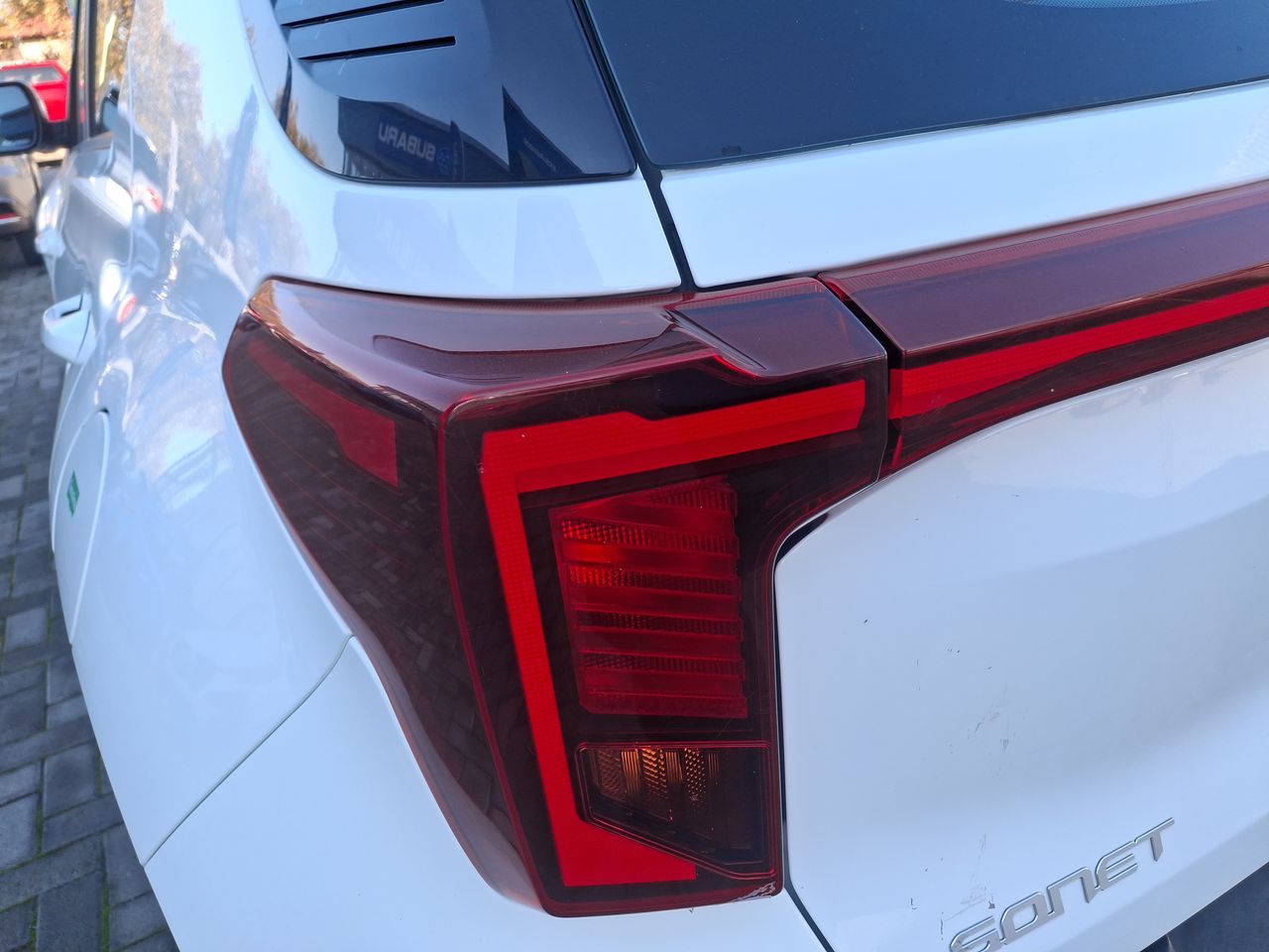 KIA - 12