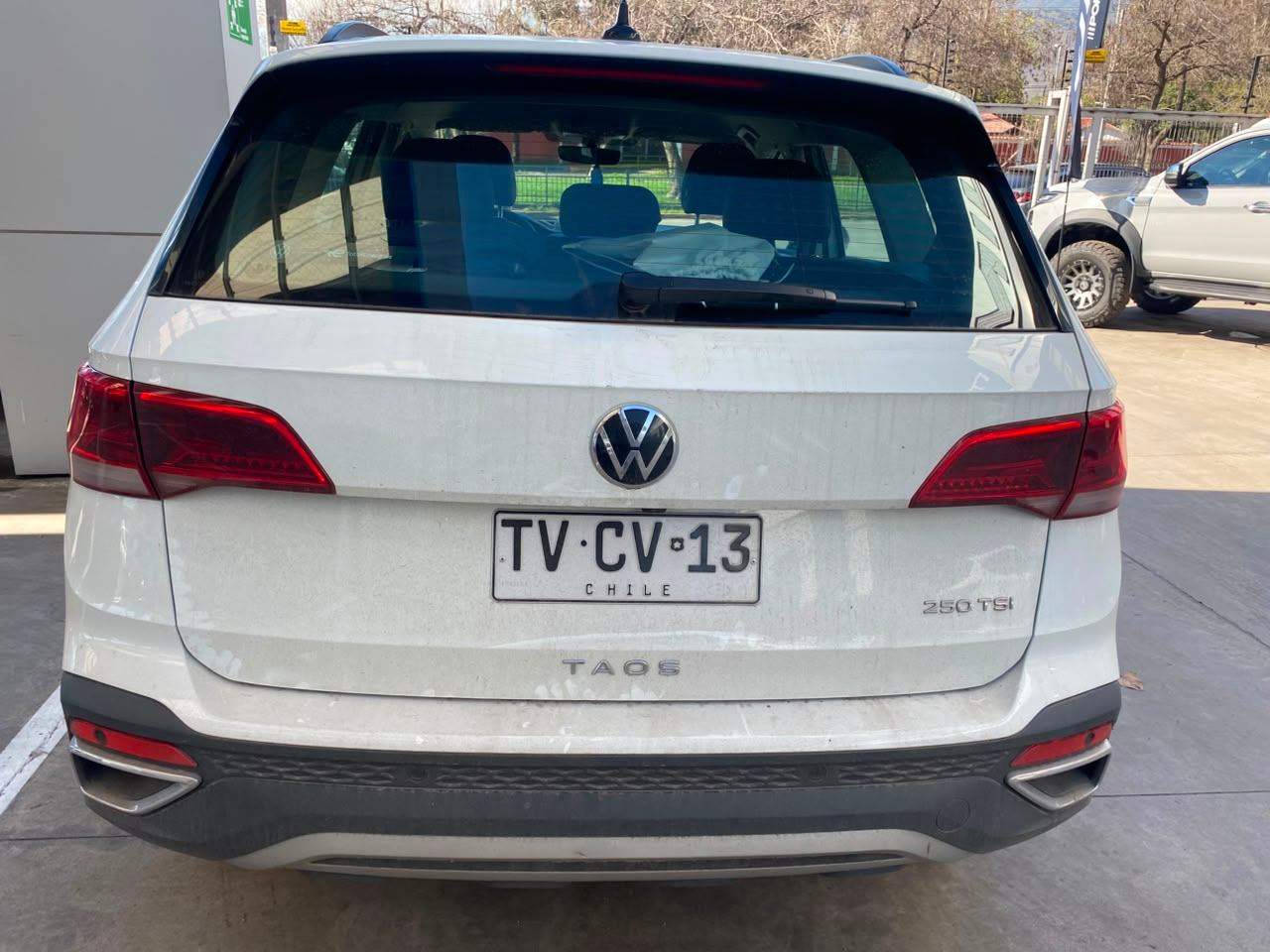 VOLKSWAGEN - 5