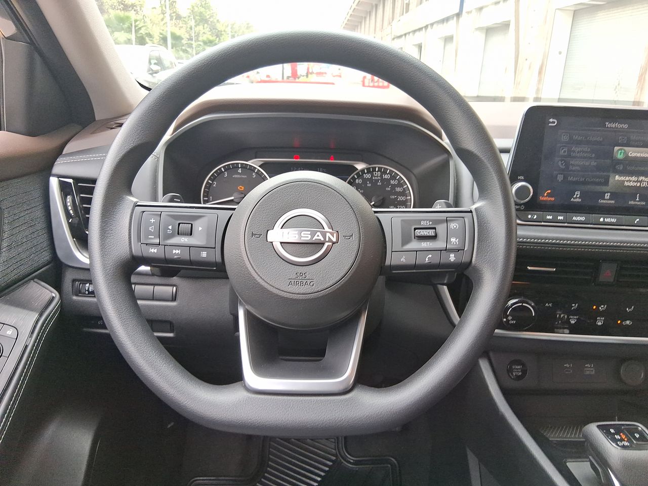 NISSAN - 20