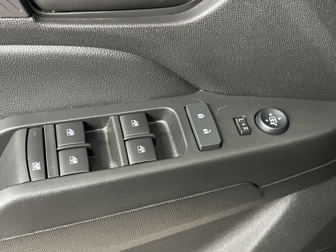 CHEVROLET - 15