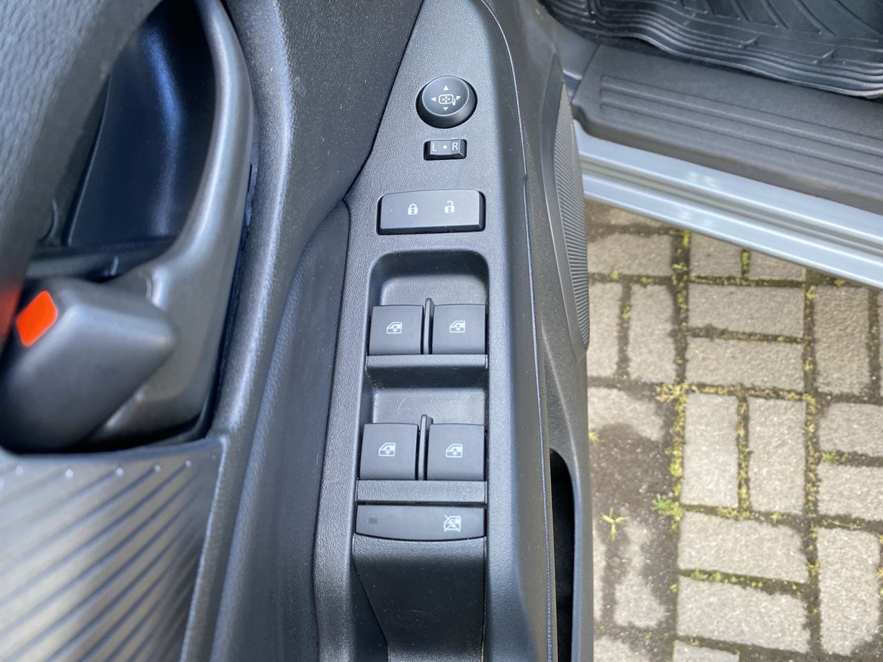 CHEVROLET - 21