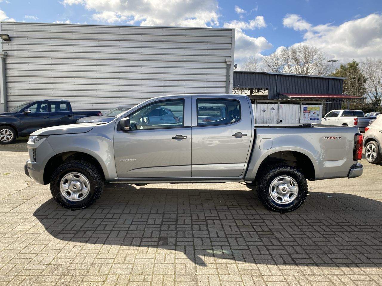 CHEVROLET - 4