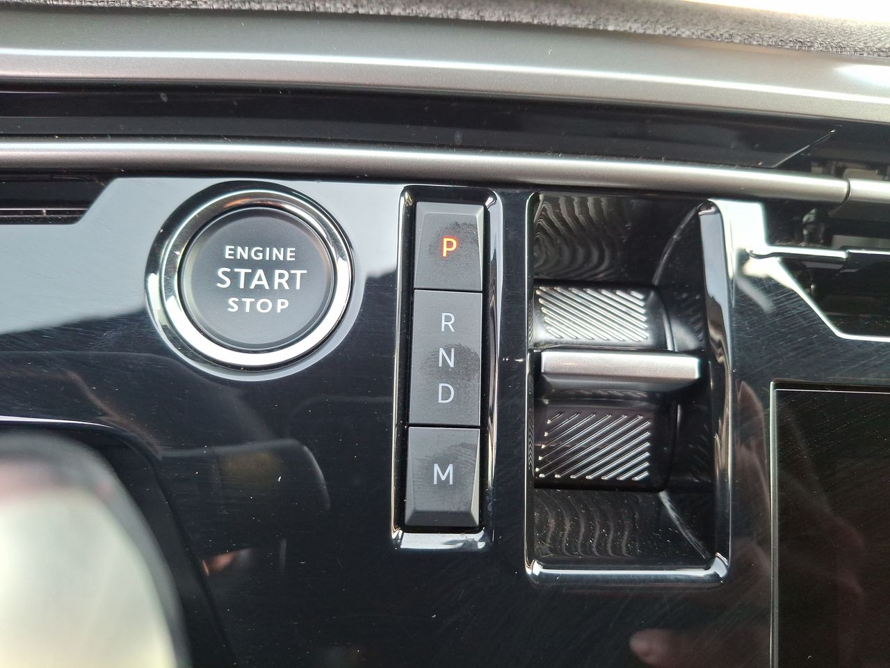 PEUGEOT - 29