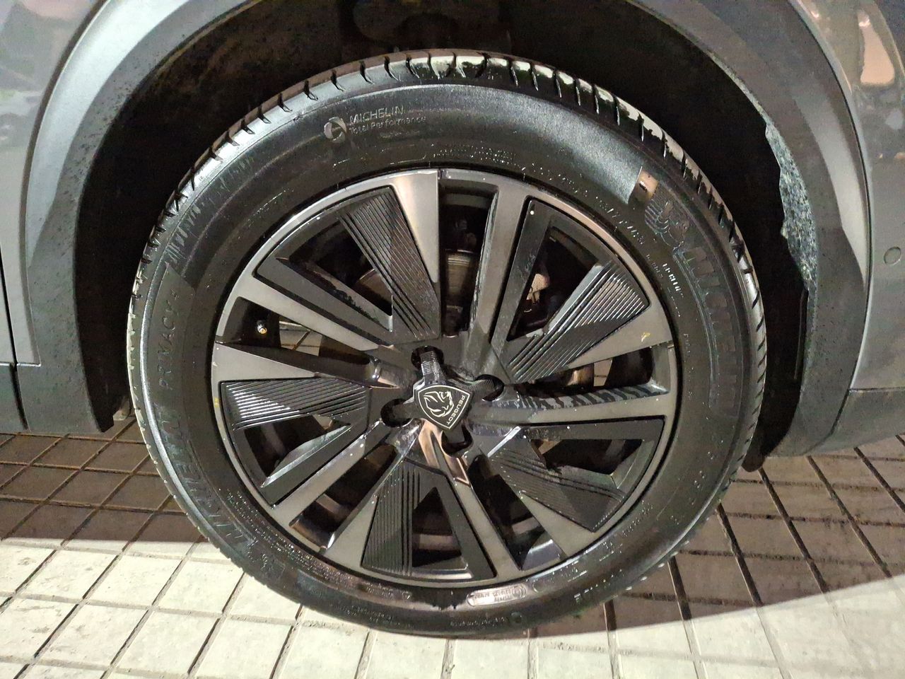 PEUGEOT - 17