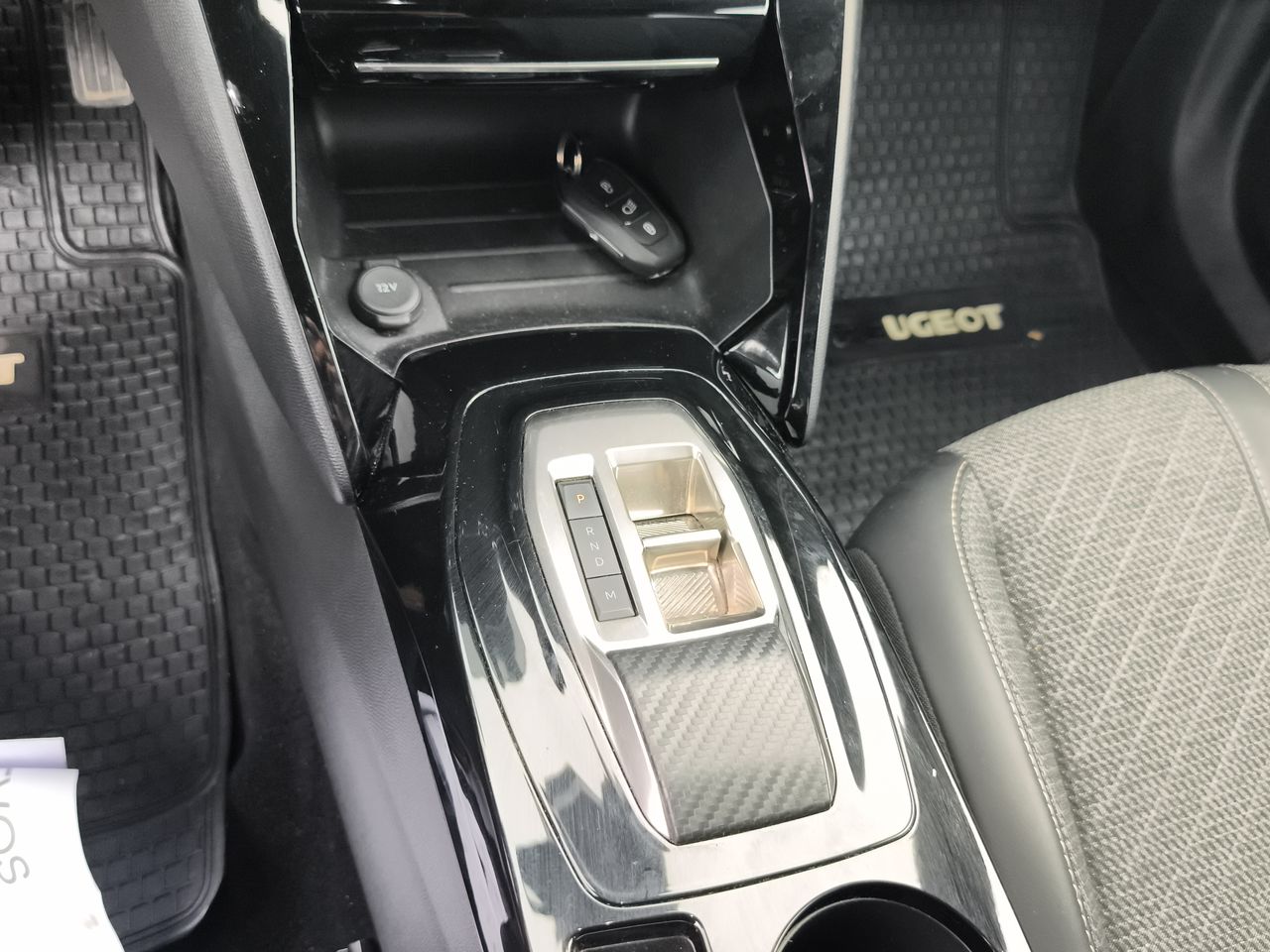 PEUGEOT - 29