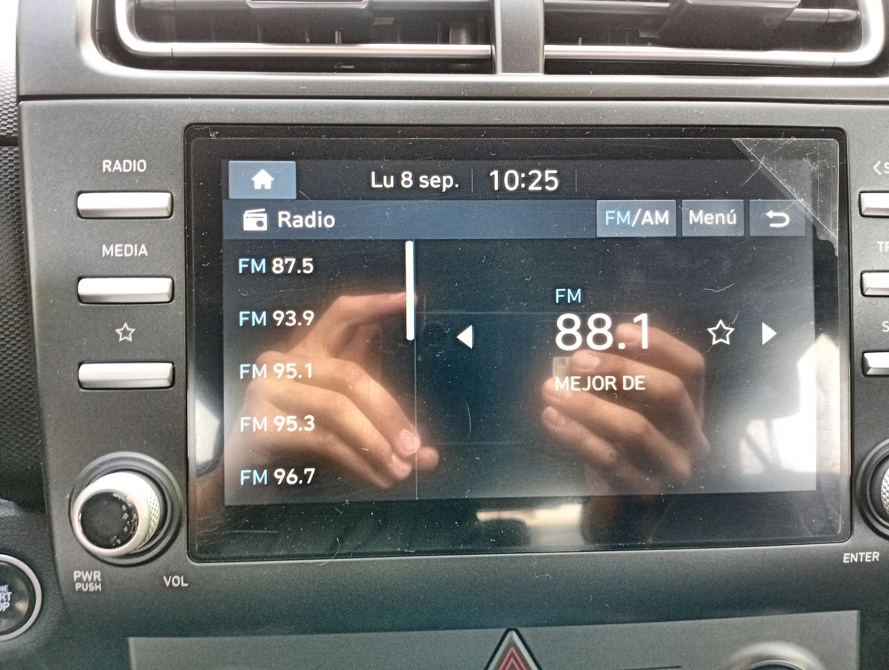 HYUNDAI - 29