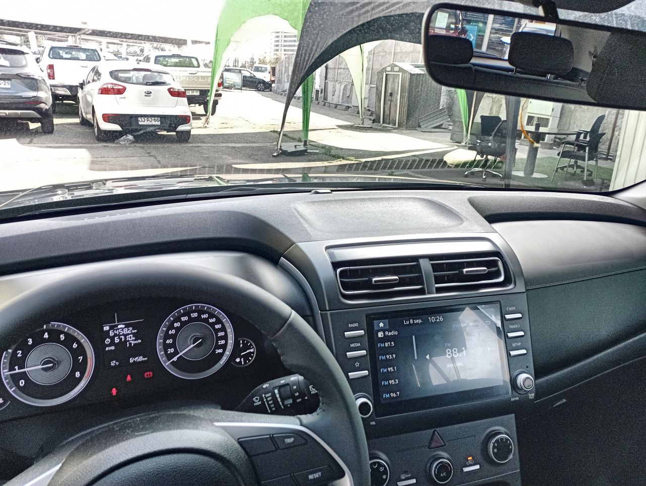 HYUNDAI - 33