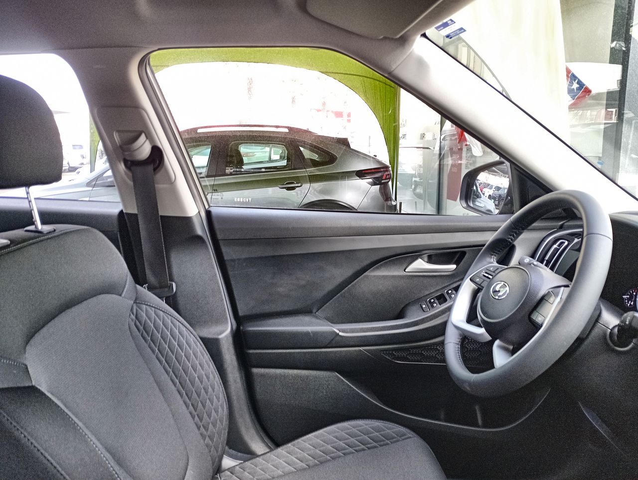 HYUNDAI - 16