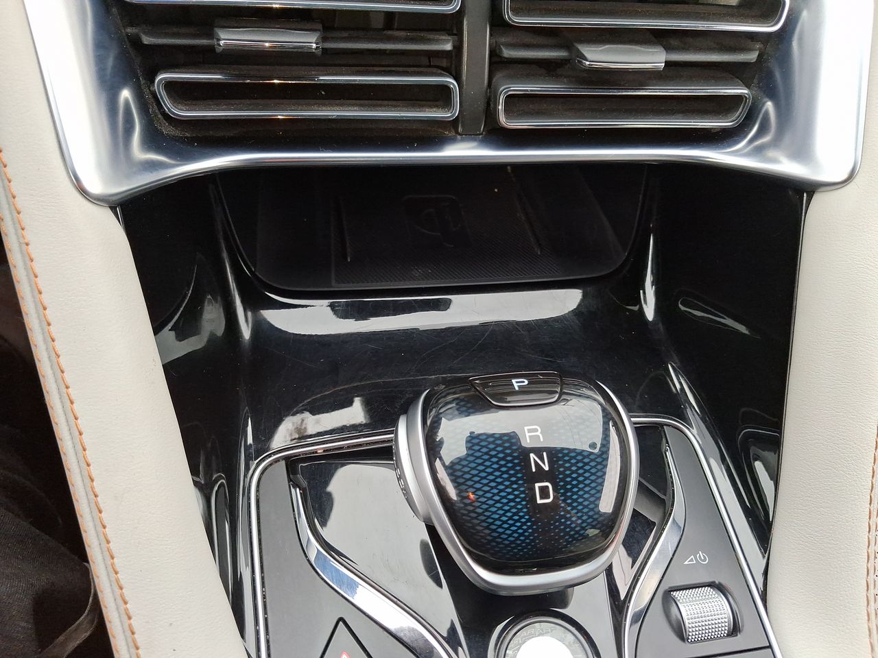 BYD - 22