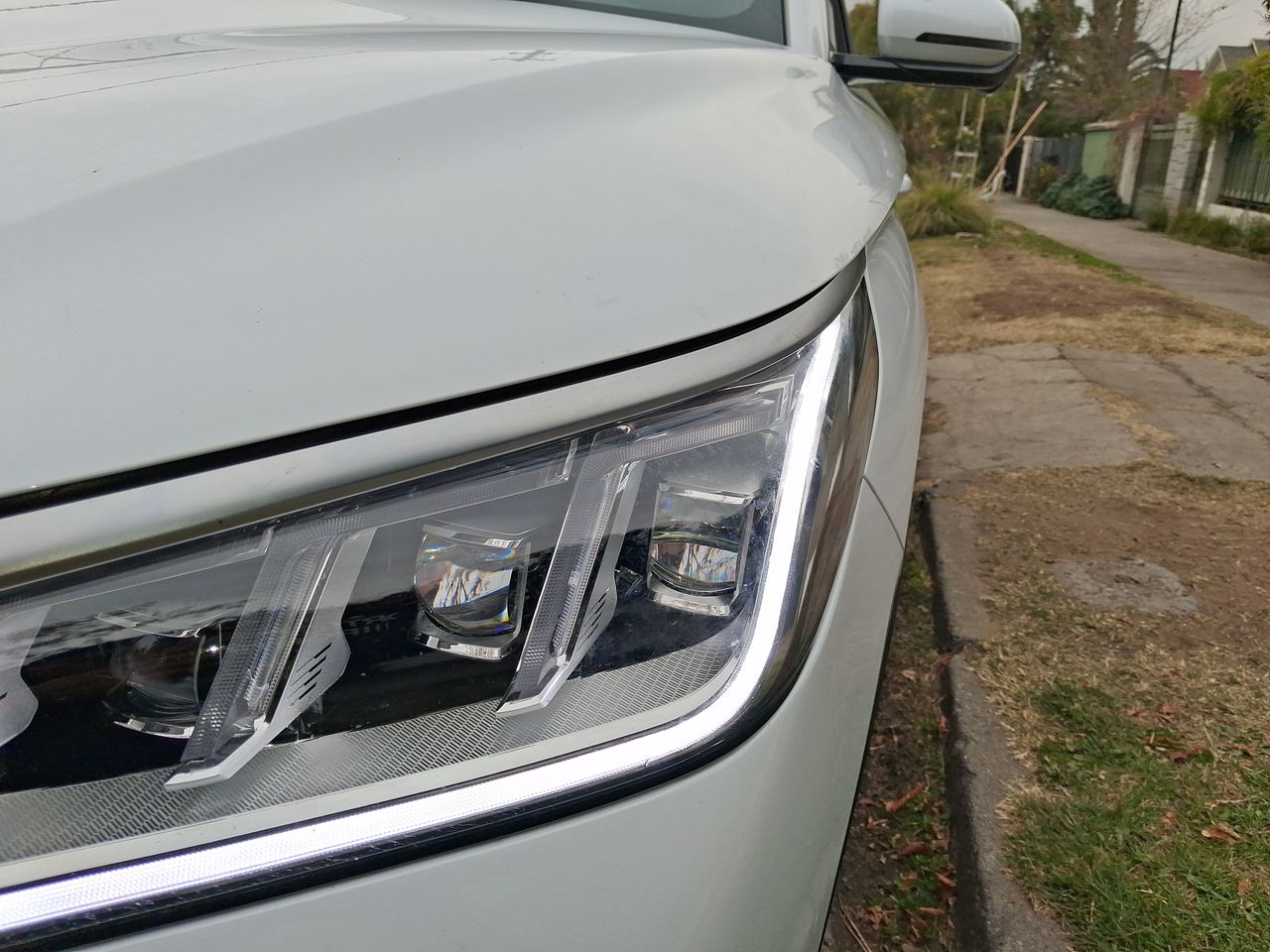 BYD - 10
