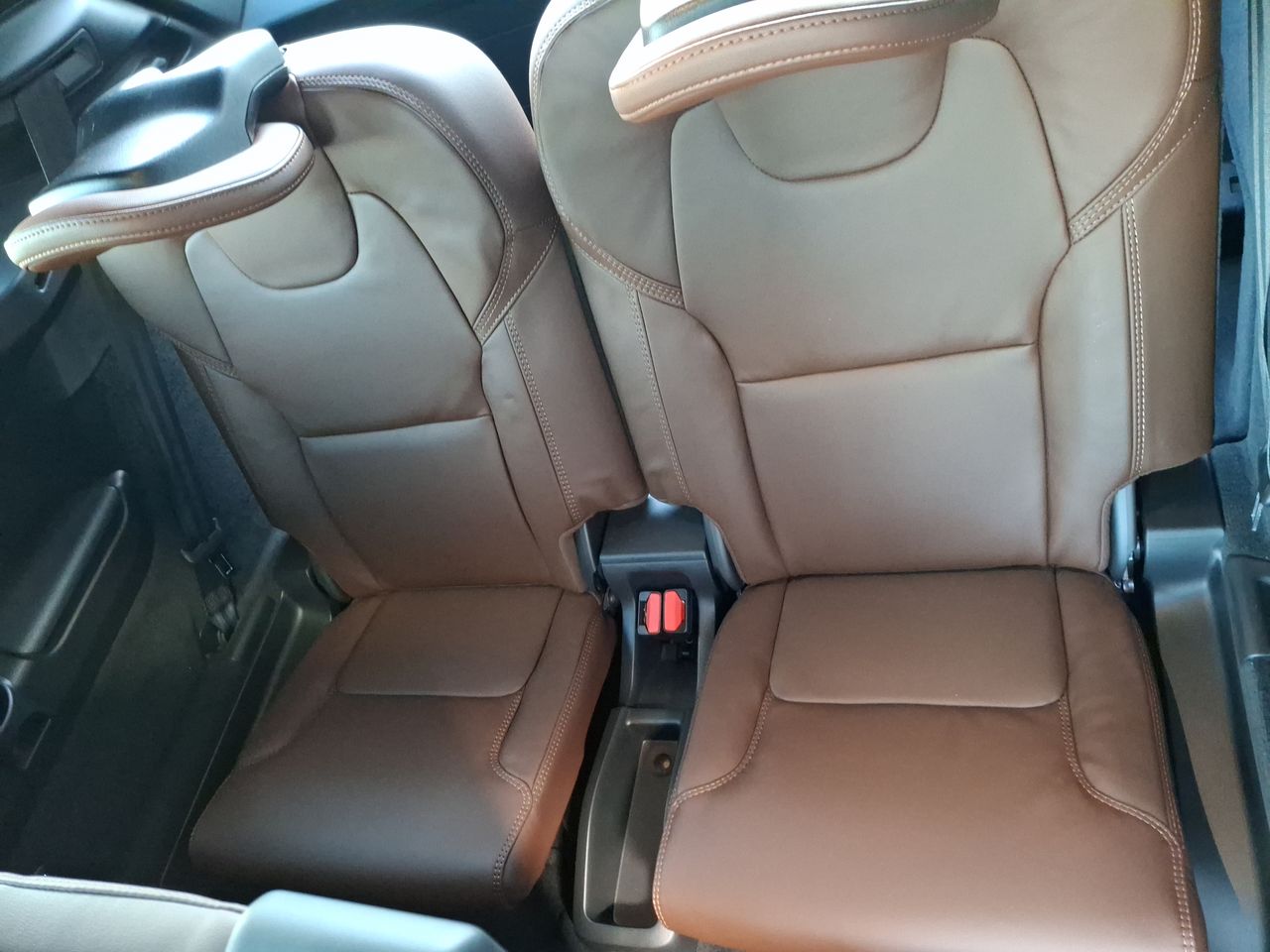 VOLVO - 35