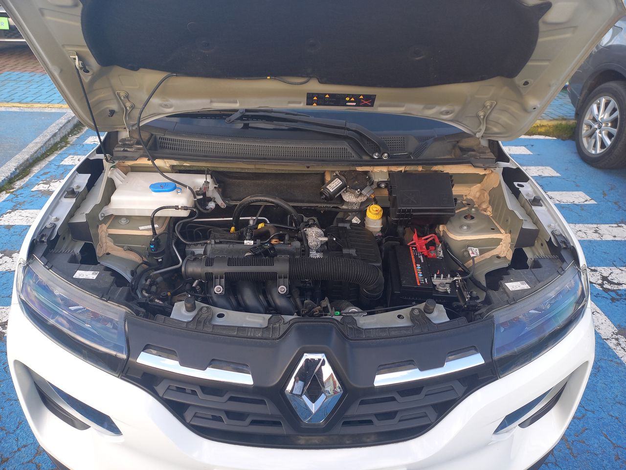 RENAULT - 18
