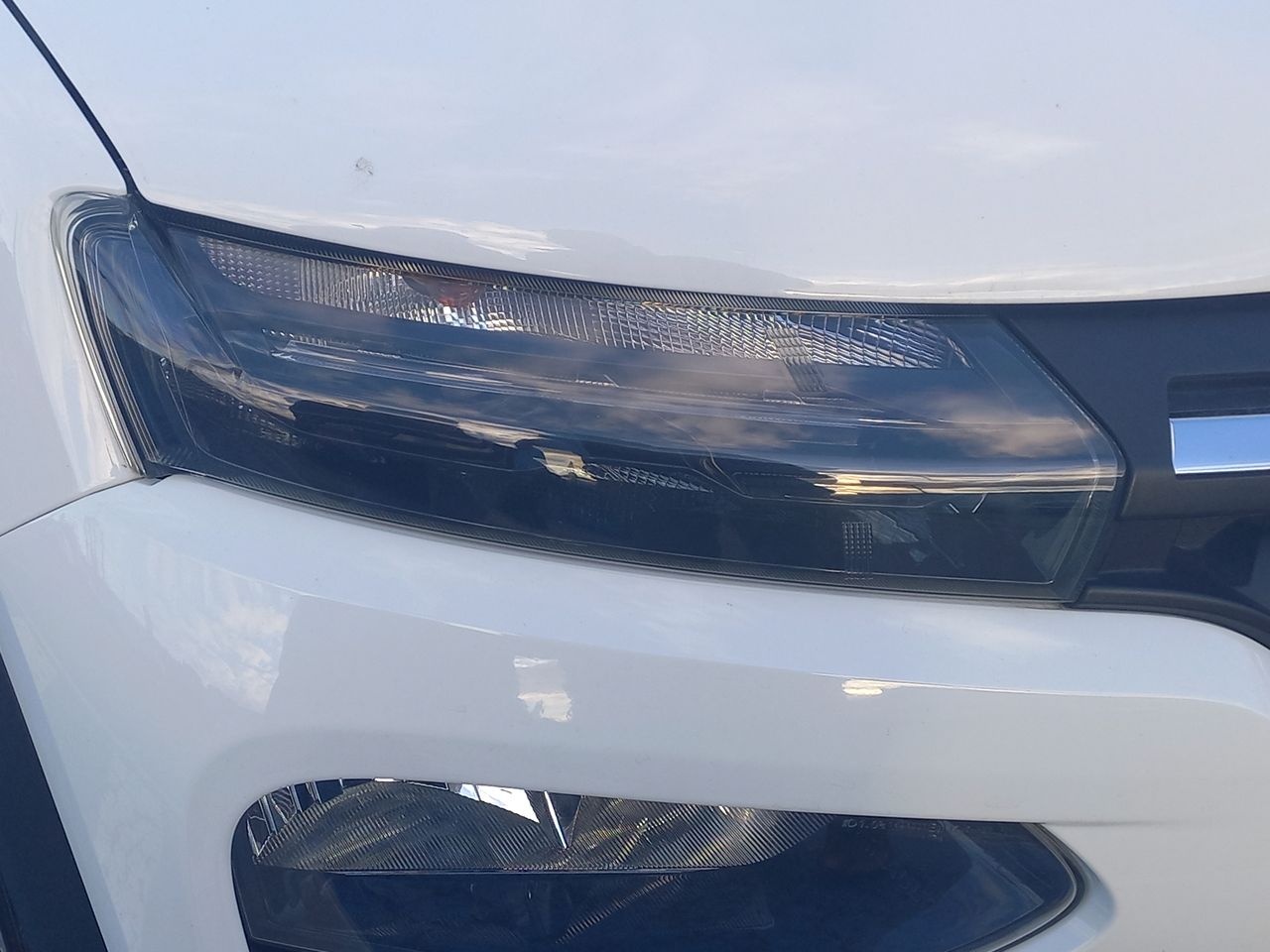 RENAULT - 19