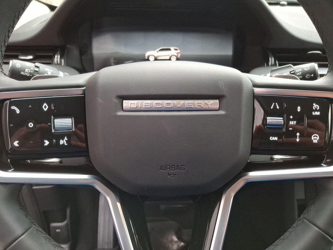 LAND ROVER - 26