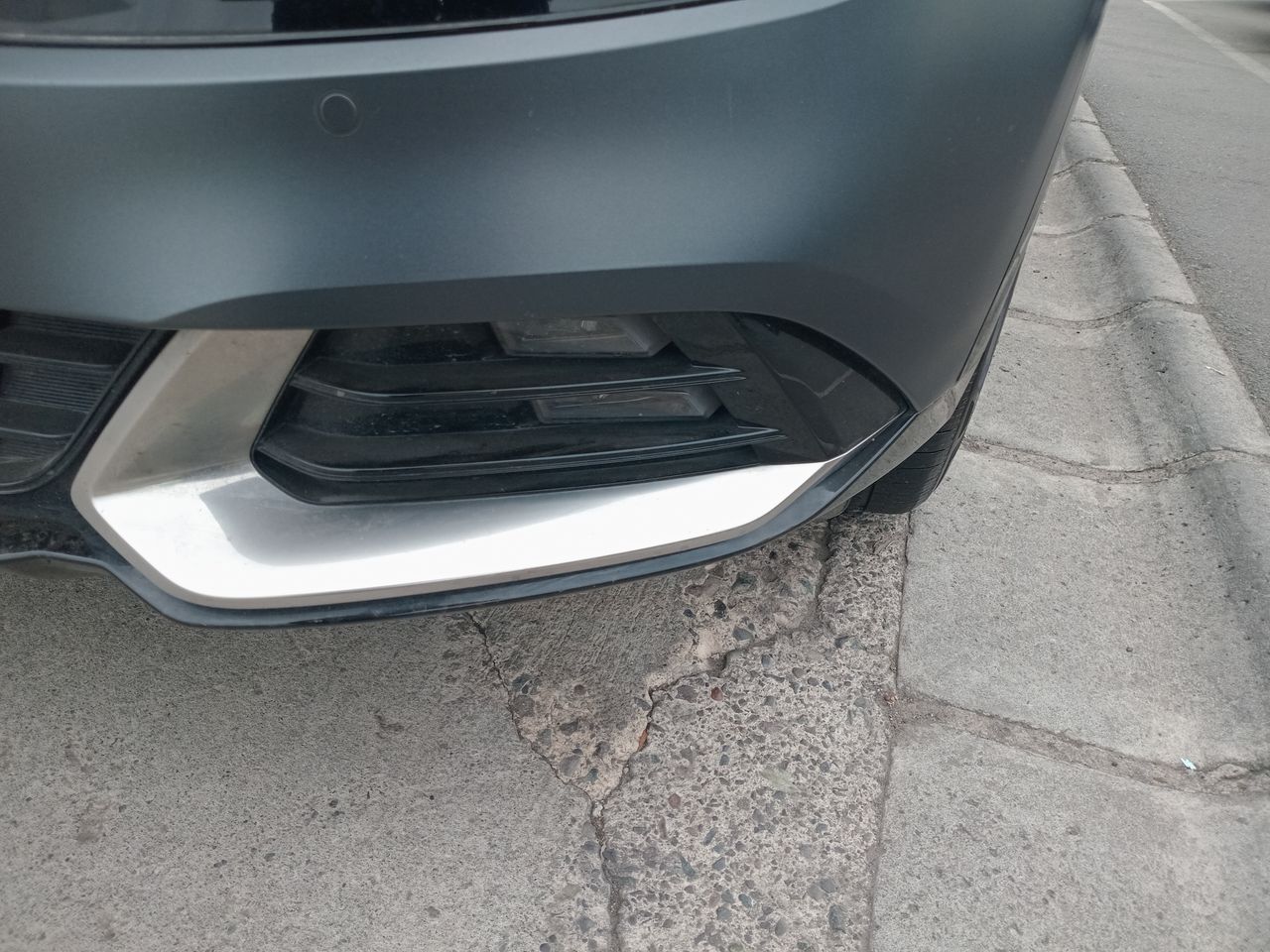 Maxus T90 — foto 18 de 35
