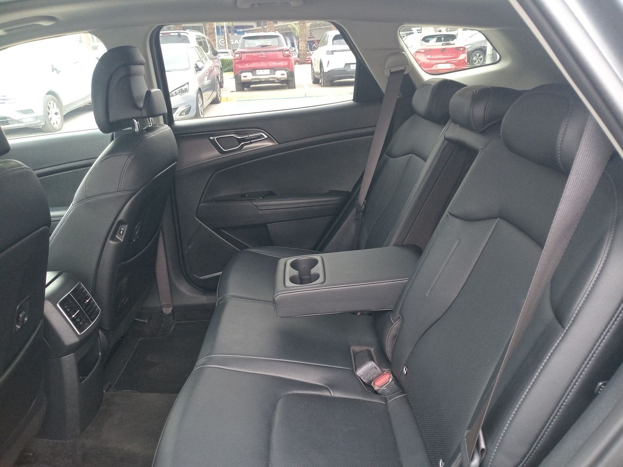 Maxus T90 — foto 12 de 35
